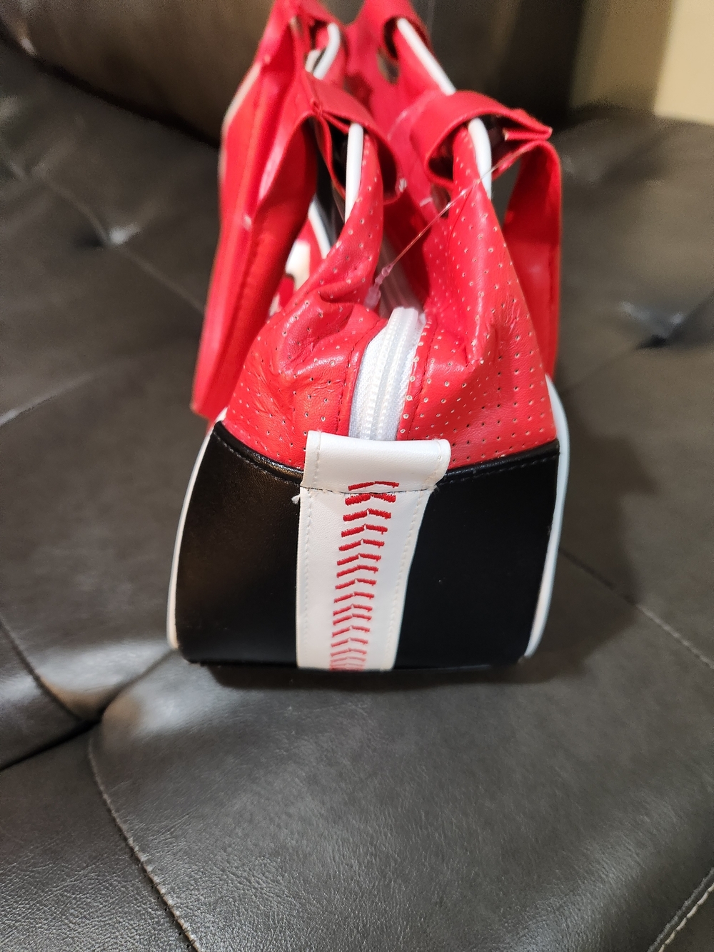 Cincinnati Reds Bag/Purse - Picture 7 of 8